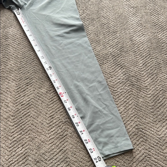 Vuori AllTheFeels Leggings Women's L Vintage Pistachio BlissBlend Workout - Picture 9 of 11